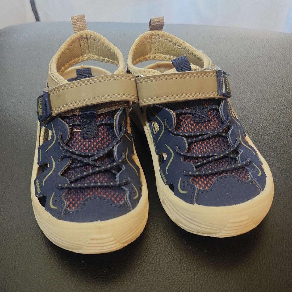 OshKosh B'gosh Navy and Beige Kids Sneakers